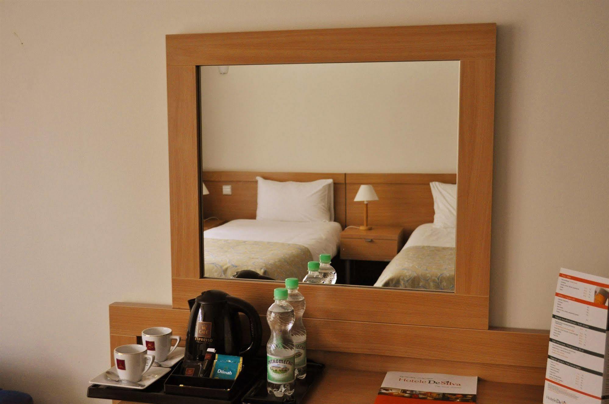 Hotel Wilanów Warszawa by DeSilva Buitenkant foto
